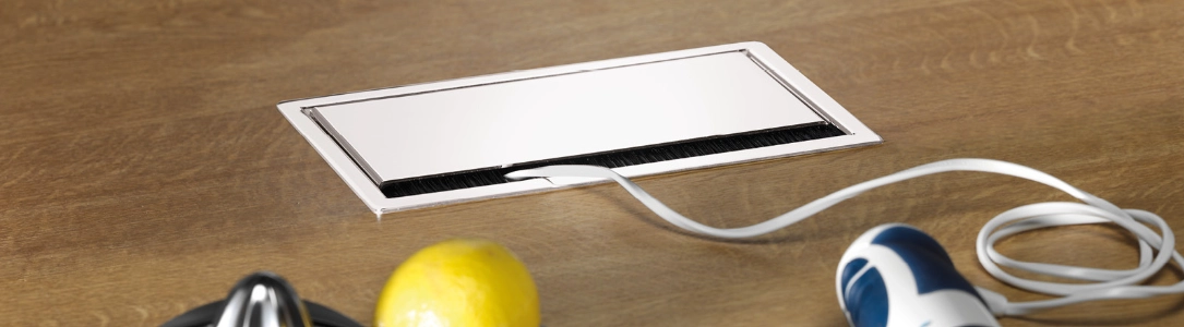 Bachmann CONI Tischanschlussfeld Einbaurahmen Bachmann CONI Tischanschlussfeld Einbaurahmen