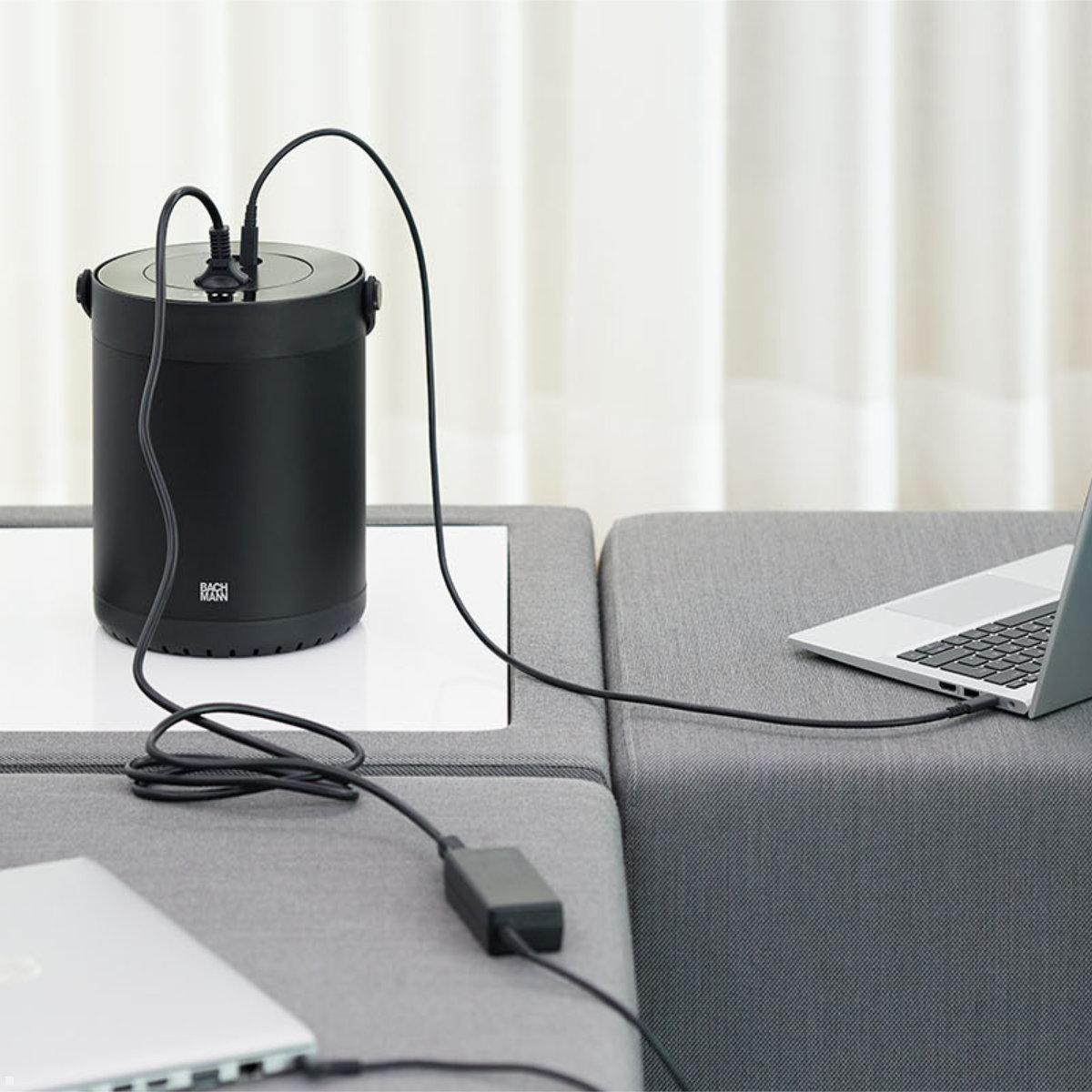 Bachmann MOV:E mit 1x Steckdose 1x USB-Charger A/C (702.5000), mehrfache Nutzung möglich Bachmann MOV:E mit 1x Steckdose 1x USB-Charger A/C (702.5000), mehrfache Nutzung möglich