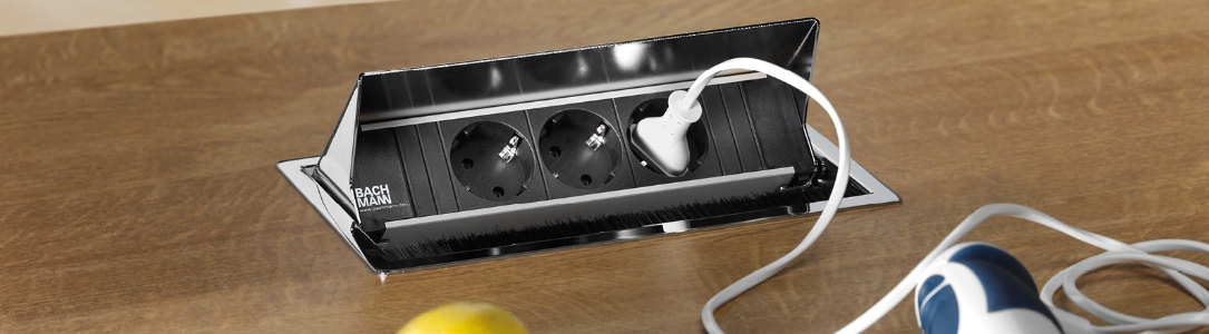 Bachmann CONI Tischanschlussfeld Steckdoseneinheit Bachmann CONI Tischanschlussfeld Steckdoseneinheit