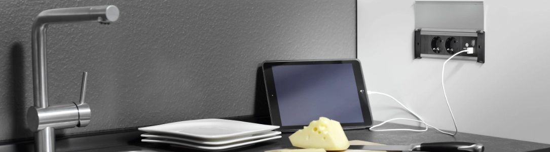 Bachmann Einbausteckdose KAPSA Mehrfachsteckdose Küche Möbel Wandeinbau Bachmann Einbausteckdose KAPSA Mehrfachsteckdose Küche Möbel Wandeinbau