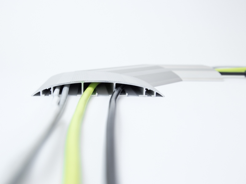 Bachmann Zubehör Cable Bridge Winkel ALU 90° (930.063) Kabelmanagement Bachmann Zubehör Cable Bridge Winkel ALU 90° (930.063) Kabelmanagement