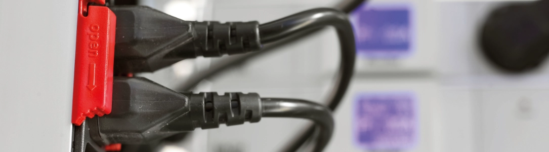 Bachmann IT PDU Basic horizontal 19 Zoll mit Netzfilter Bachmann IT PDU Basic horizontal 19 Zoll mit Netzfilter