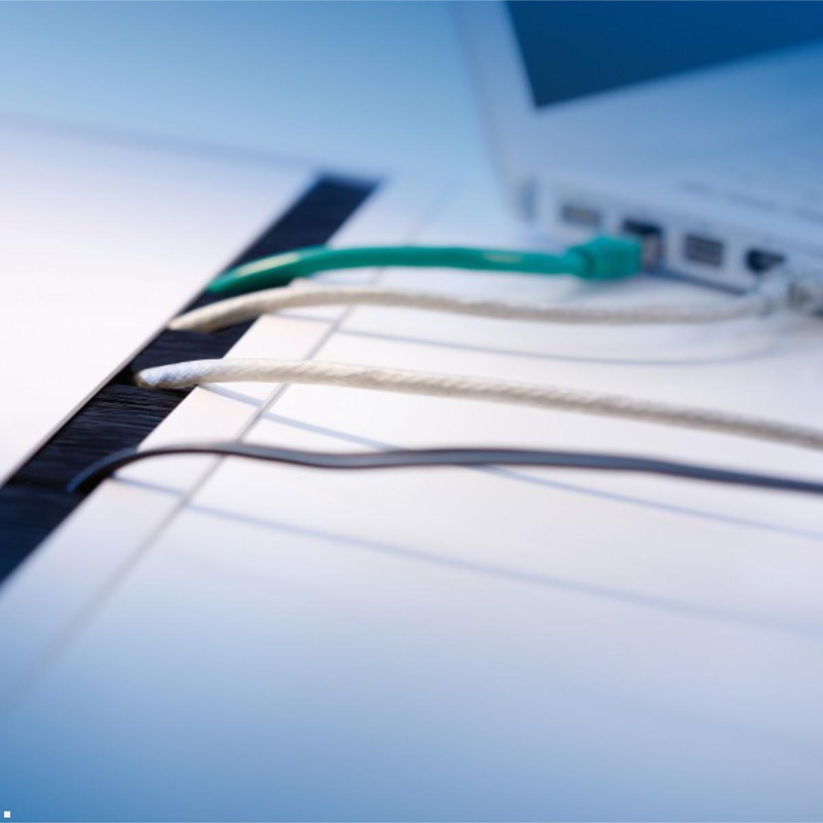 Bachmann CONI DUO Einbaurahmen lang, 2x 6-fach (911.048) schwarz, integrierter Bürsteneinsatz, Abb. ähnlich Bachmann CONI DUO Einbaurahmen lang, 2x 6-fach (911.048) schwarz, integrierter Bürsteneinsatz, Abb. ähnlich