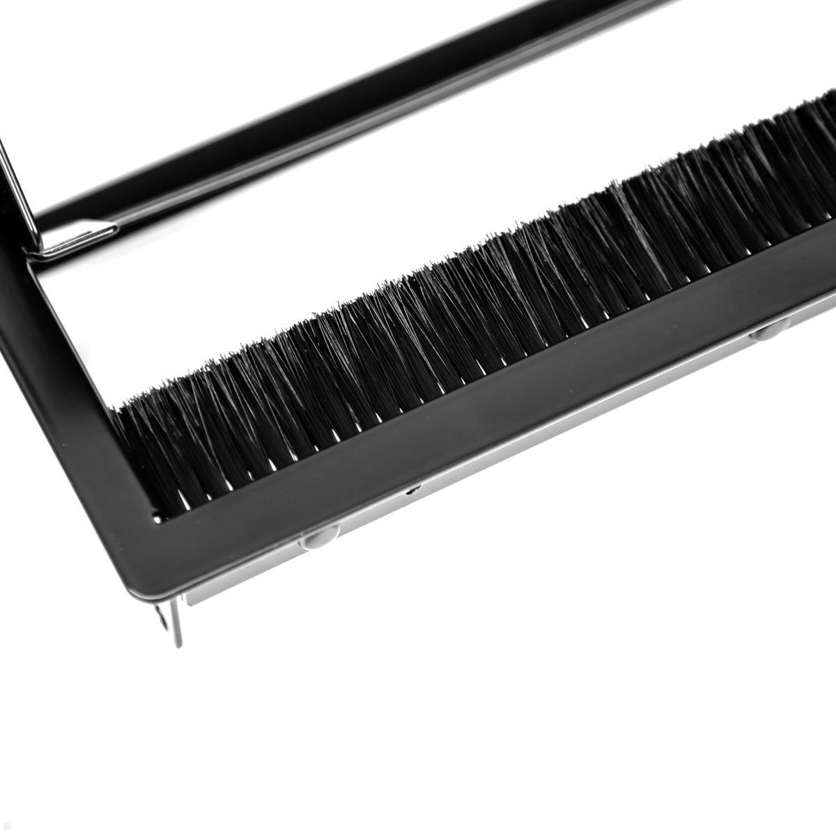 Bachmann CONI DUO Einbaurahmen lang, 2x 6-fach (911.048) schwarz, Detailansicht Bürsten Bachmann CONI DUO Einbaurahmen lang, 2x 6-fach (911.048) schwarz, Detailansicht Bürsten