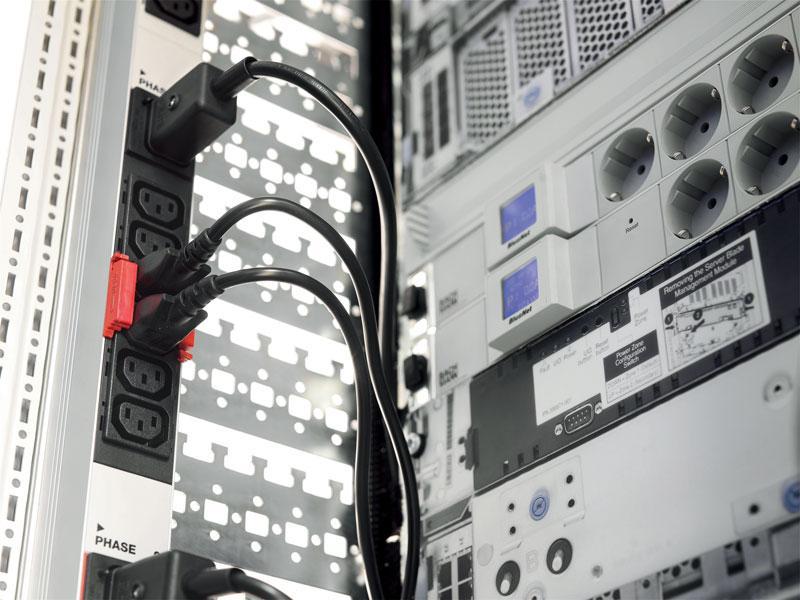 Bachmann IT PDU Vertikal Steckdosenleiste 12x C13 6x Steckdose 1HE (800.0109) Vertikalmontage Bachmann IT PDU Vertikal Steckdosenleiste 12x C13 6x Steckdose 1HE (800.0109) Vertikalmontage